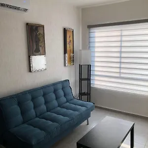 apartamento-privado-con-ac-y-piscina.quintano-roohotels.com/